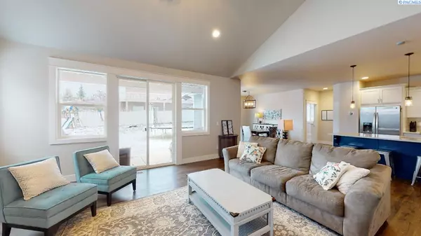 Pullman, WA 99163,650 SW Panorama Drive