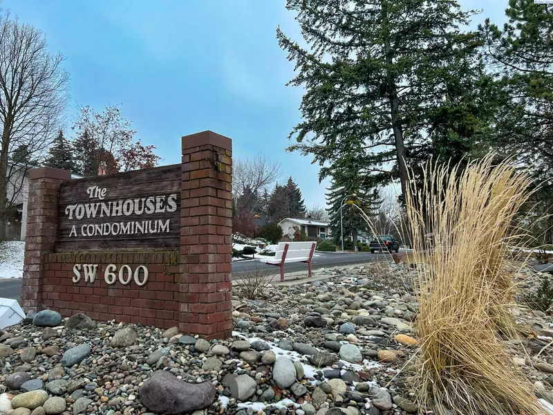 600 SW Crestview, Pullman, WA 99163