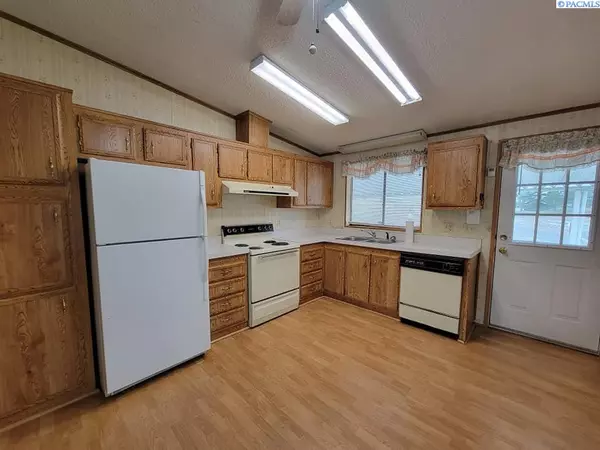 Grandview, WA 98930,1100 S Euclid Sp #61