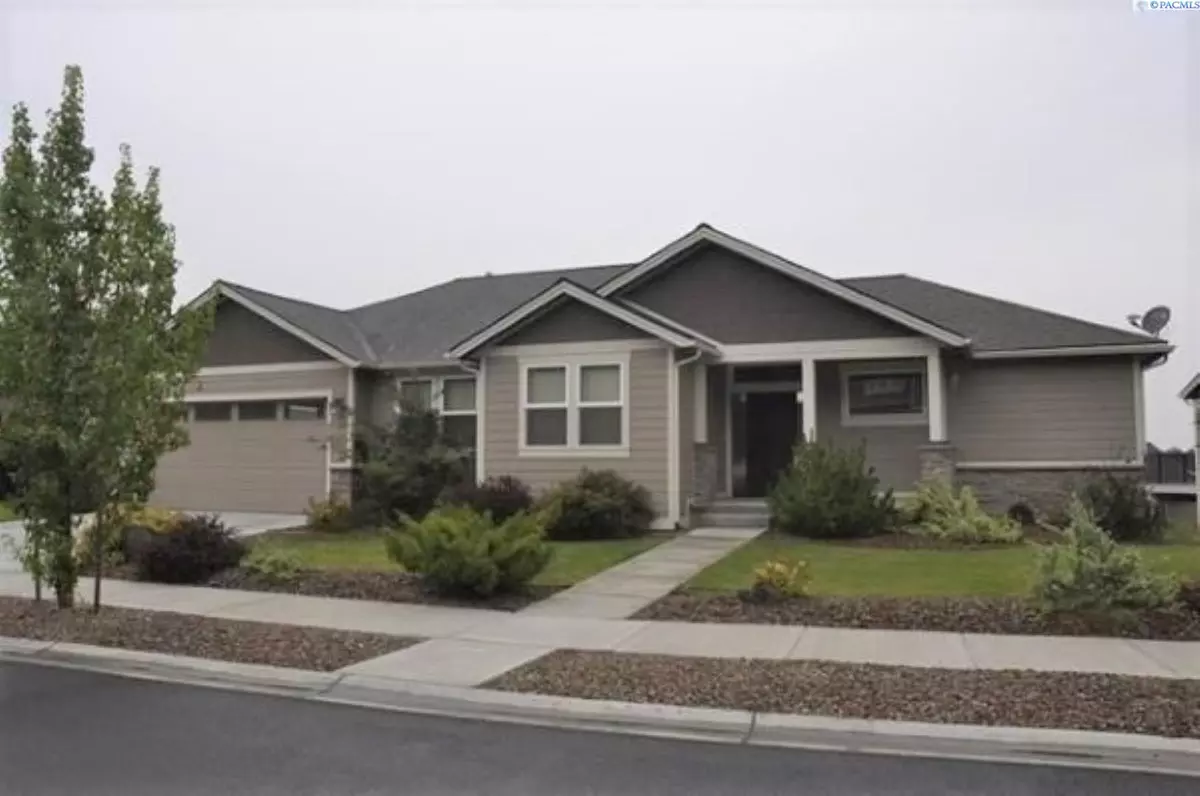 Pullman, WA 99163,800 SW Finch Way