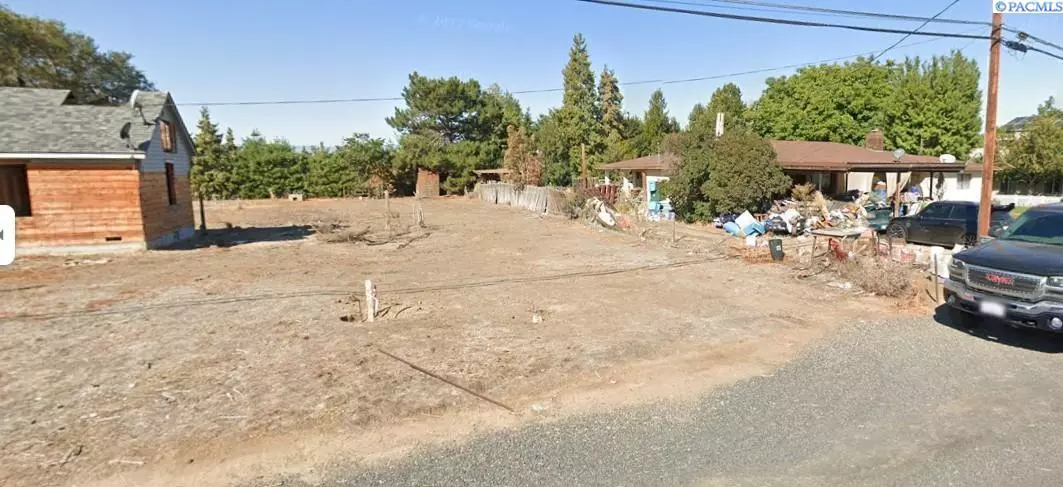 Harrah, WA 98933,3820 N Harrah Road