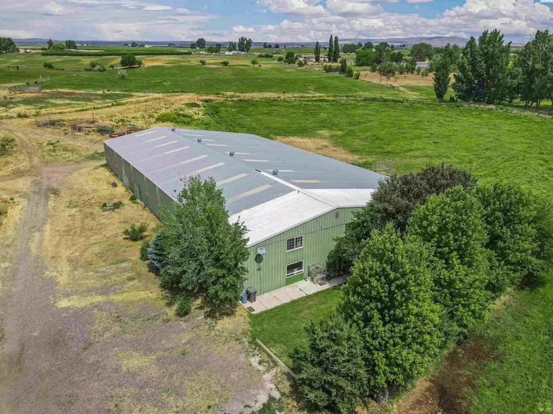 109004 W King Tull Rd., Prosser, WA 99350