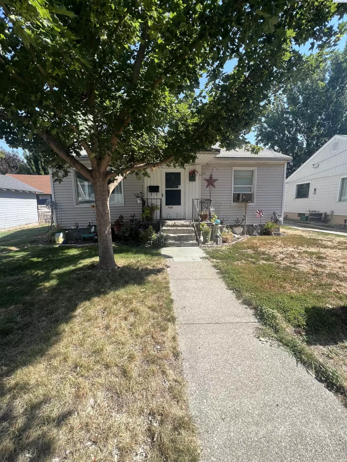 Colfax, WA 99111,708 N 1st St