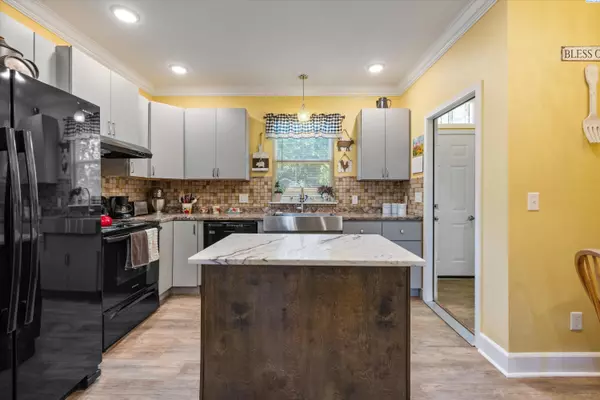 Dayton, WA 99328,517 E Washington