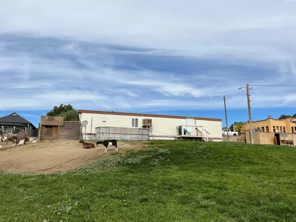 Eltopia, WA 99330,110 Tacoma Ave