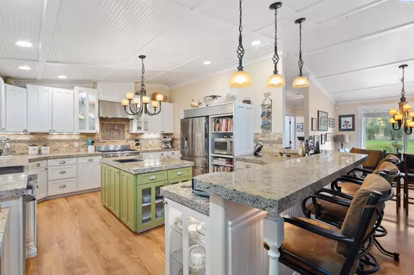 Benton City, WA 99320,44810 Demoss Rd