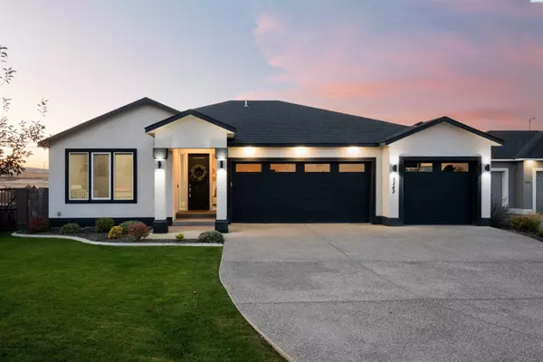 2243 Sevilla Ct, Richland, WA 99352