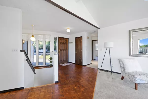 Richland, WA 99352,146 Riverwood