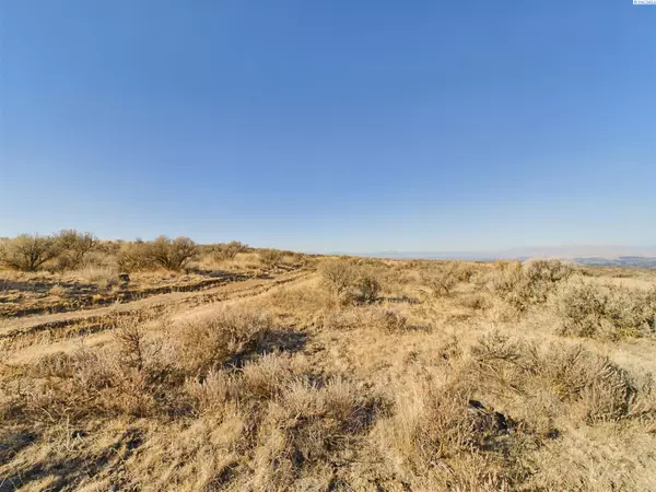 Yakima, WA 98901,short plat 82-105 Lot 3