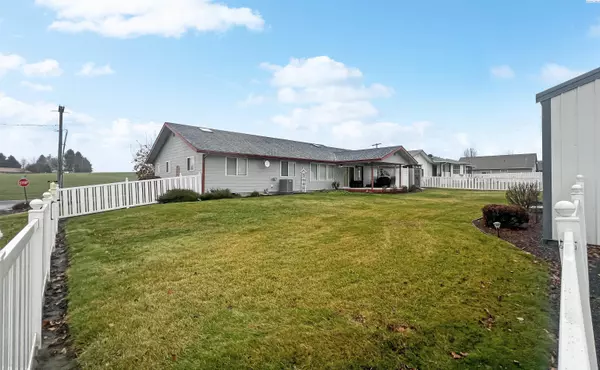 Colton, WA 99113,1102 Summit St