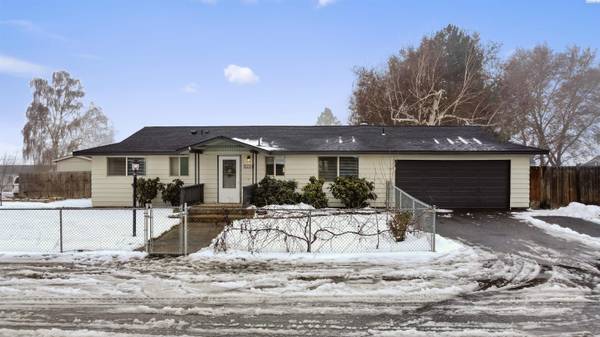 6204 W Melville Rd,  Pasco,  WA 99301