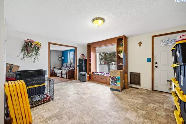 Union Gap, WA 98903,2217 S 3rd Ave.