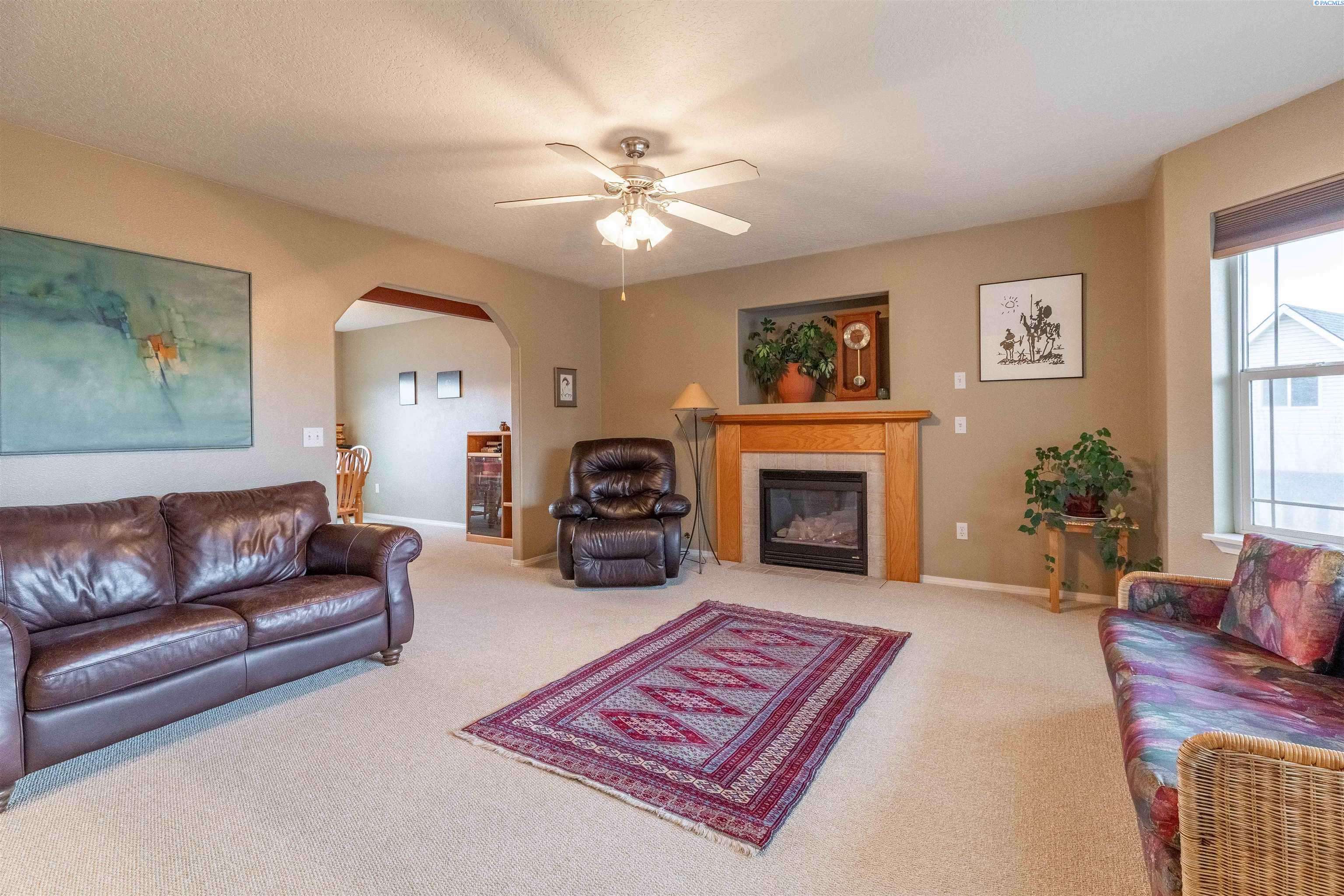 Pullman, WA 99163,1600 NW Canyon View Dr