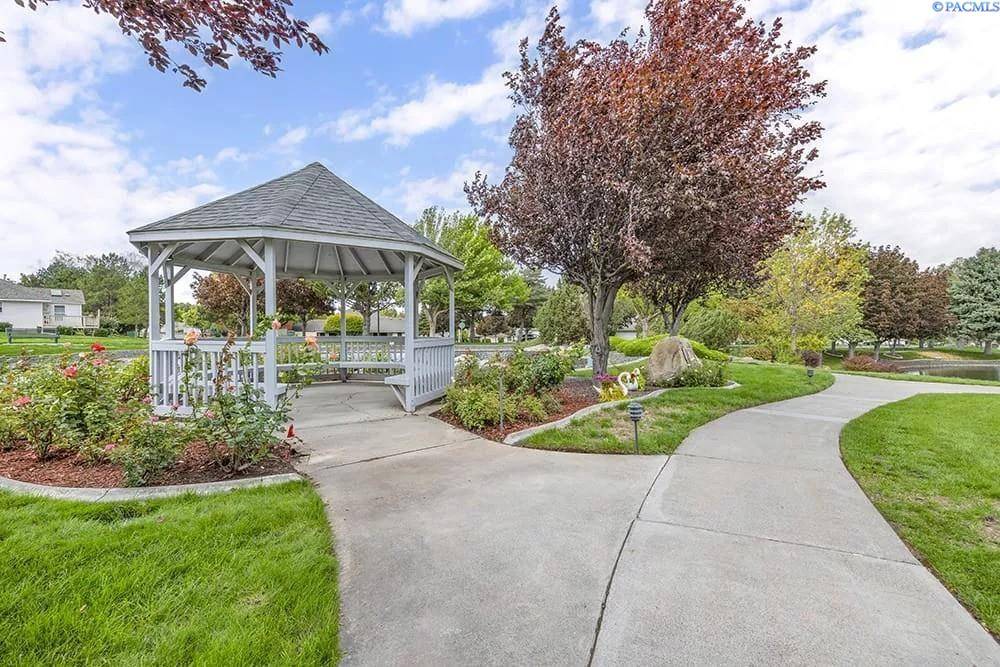 Kennewick, WA 99337,3518 S Huntington Loop