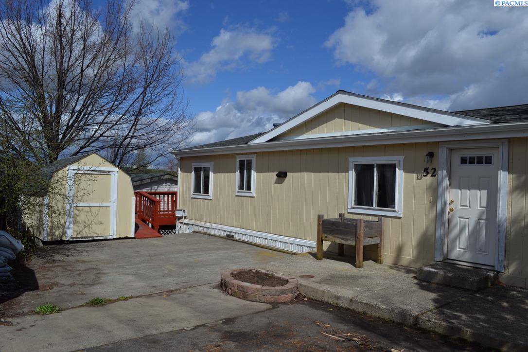 Pullman, WA 99163,260 NW Golden Hills Dr #52