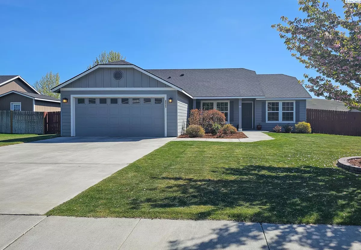 West Richland, WA 99353,6035 Kona Drive