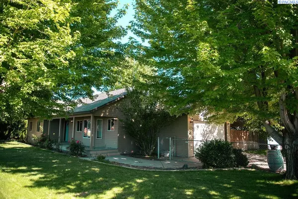 Benton City, WA 99320,506 Dozer Ct