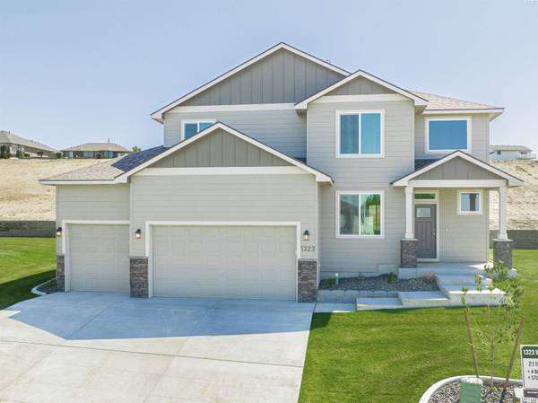 1323 W Pax Ct., Sunnyside, WA 98944