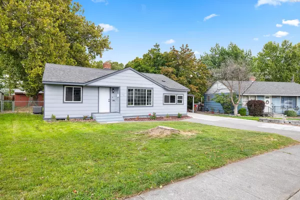 Kennewick, WA 99338,49 S Yelm St