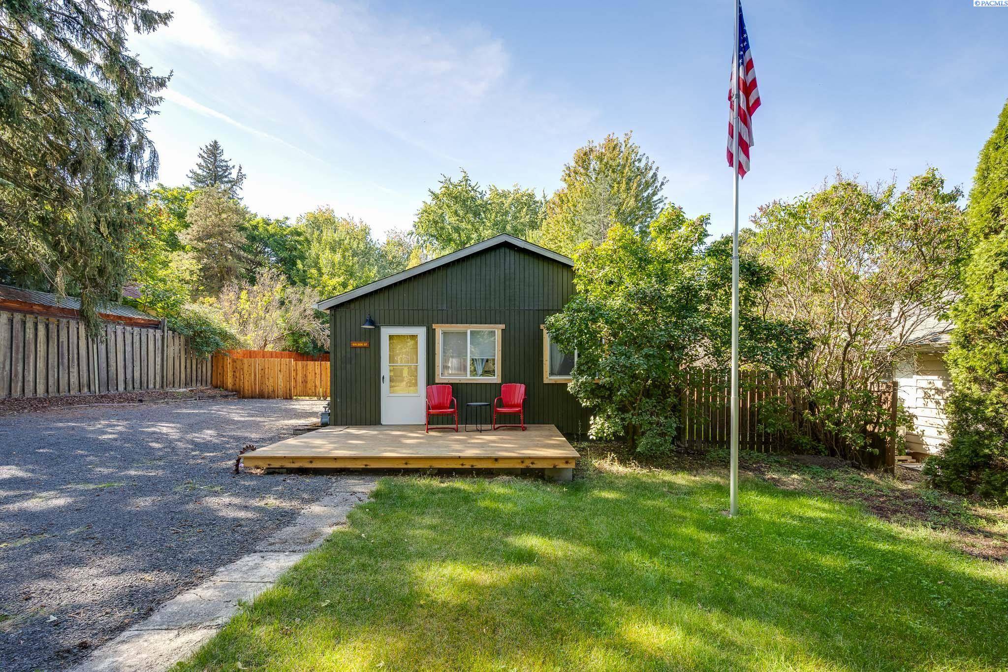 615 SE Side St, Pullman, WA 99163-2324
