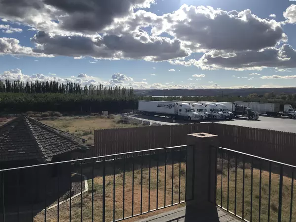 Burbank, WA 99323,14787 Dodd Road (House)