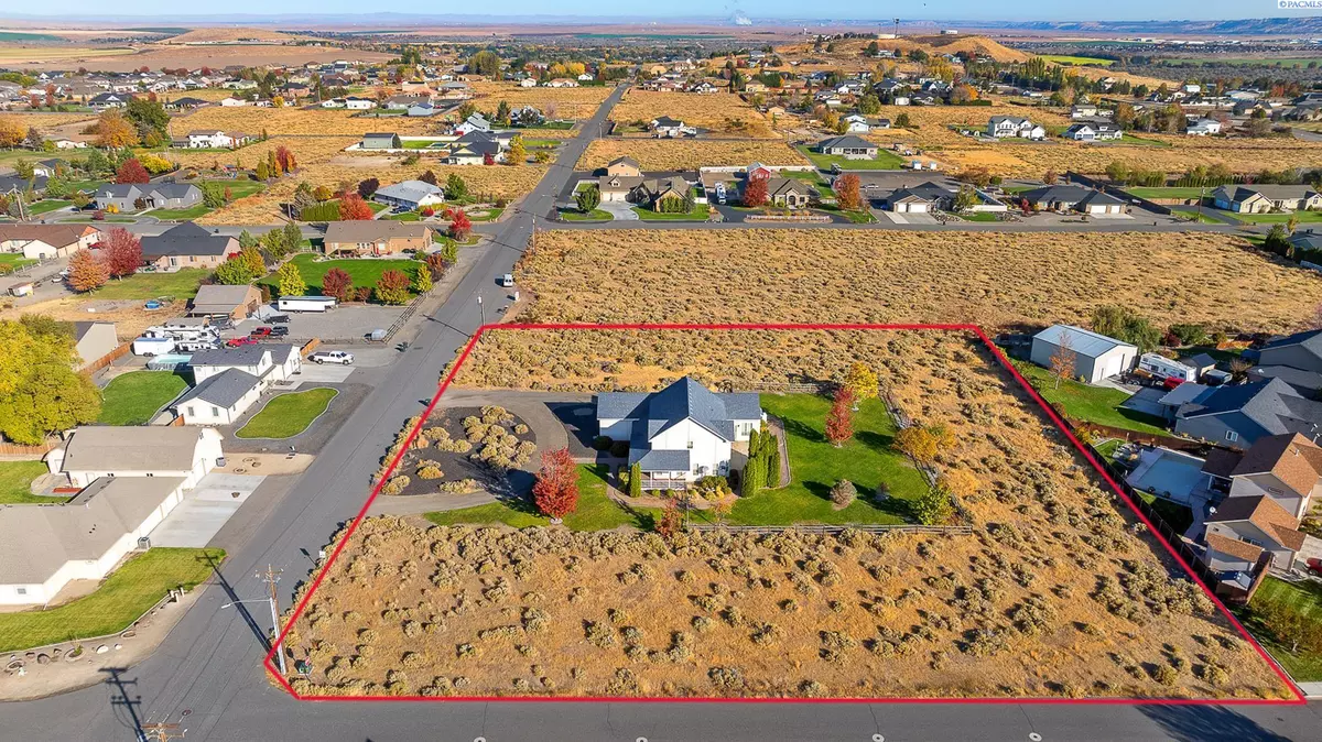 West Richland, WA 99353,1450 S 58th Ave