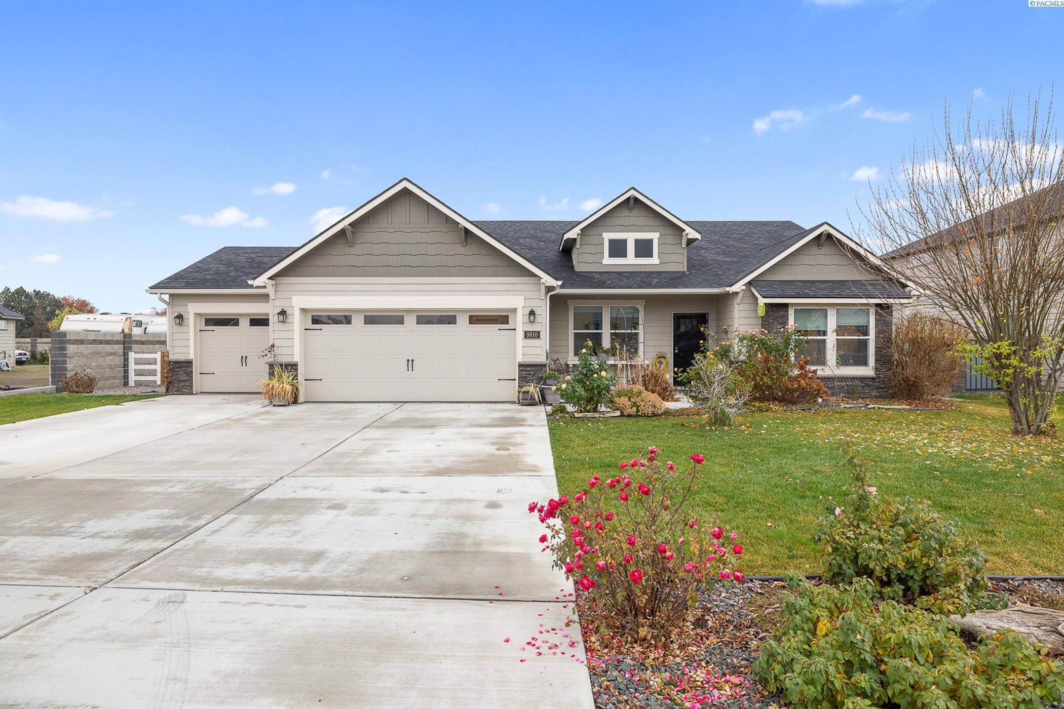 9810 Gamay Dr, Pasco, WA 99301