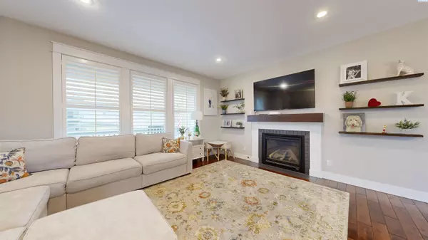 Pullman, WA 99163,910 SW Finch Way