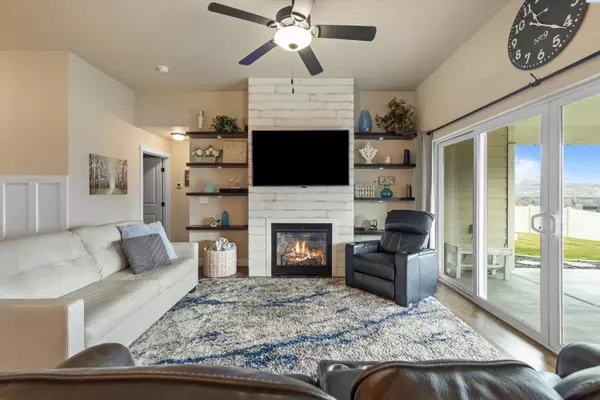 Benton City, WA 99320,1101 Annajean Ave