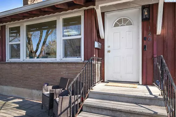 Pullman, WA 99163,1120 NW Clifford Street