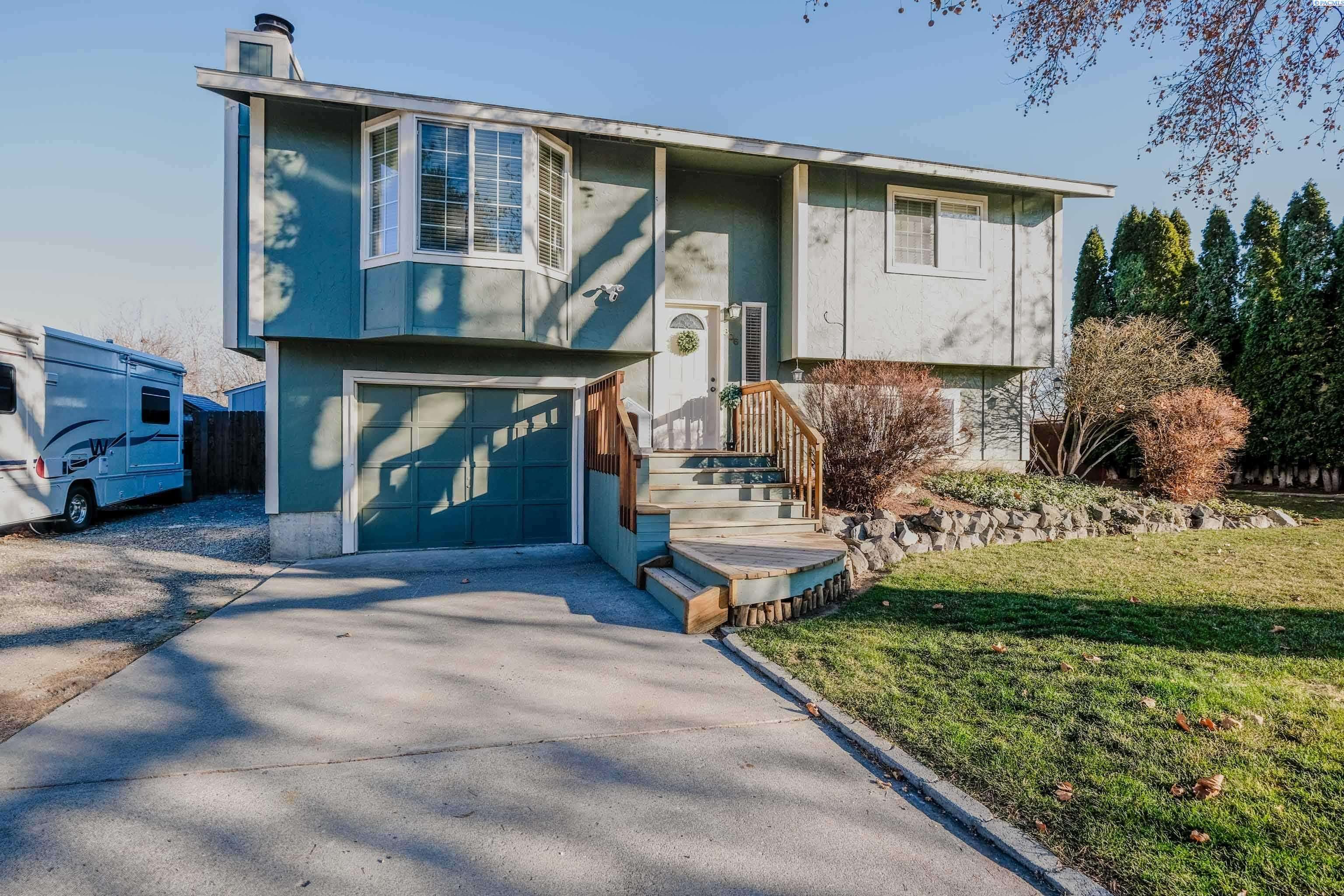 806 W 40th Pl,  Kennewick,  WA 99337
