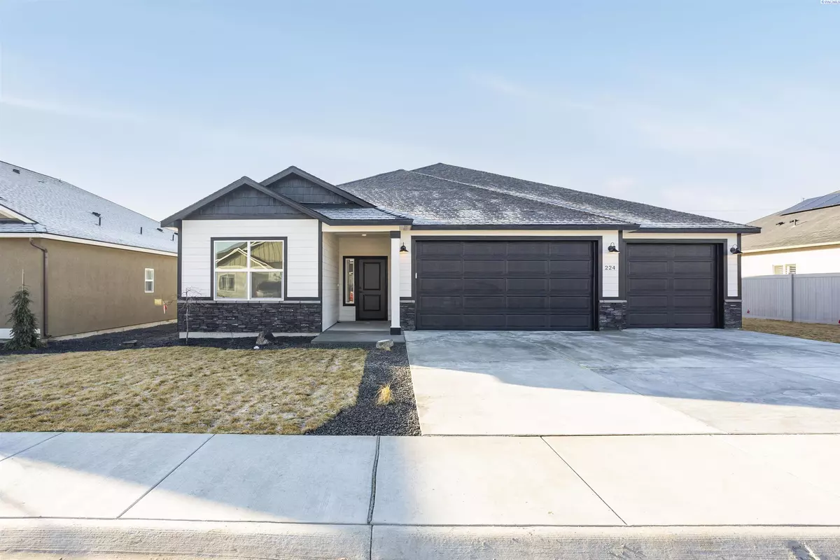 Prosser, WA 99350,224 Bratton Street