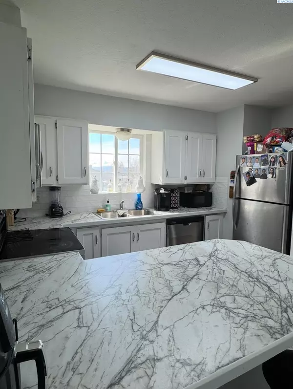 Zillah, WA 98953,1307 2nd Ave