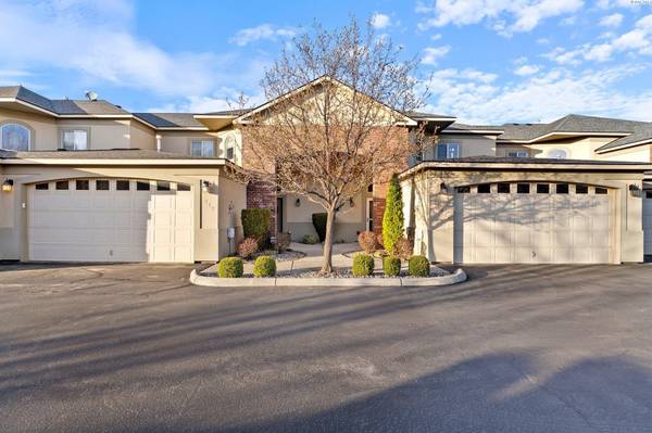 314 Columbia Point Dr.,  Richland,  WA 99352