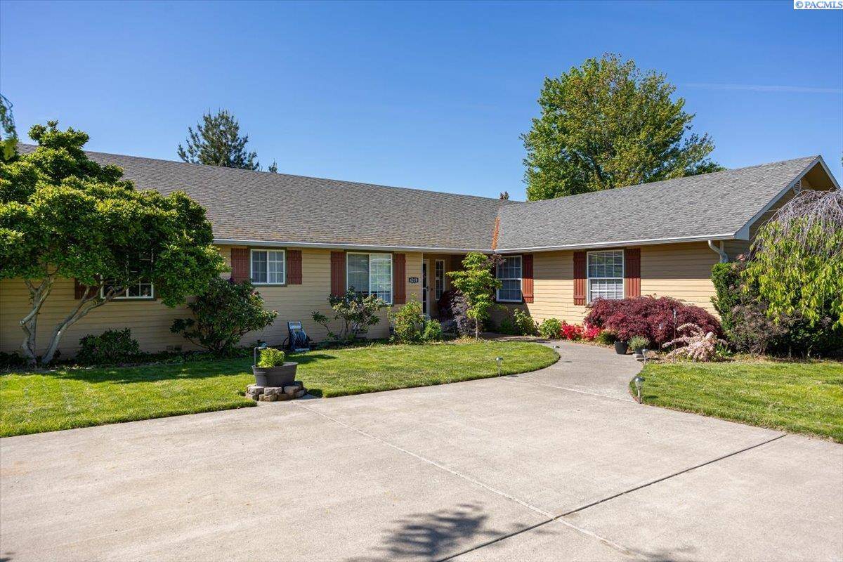 4210 Desert Plateau, Pasco, WA 99301