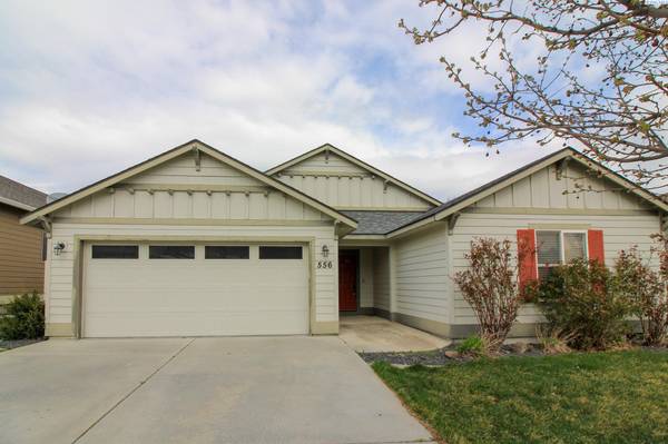 556 Lakerose Loop,  Richland,  WA 99352