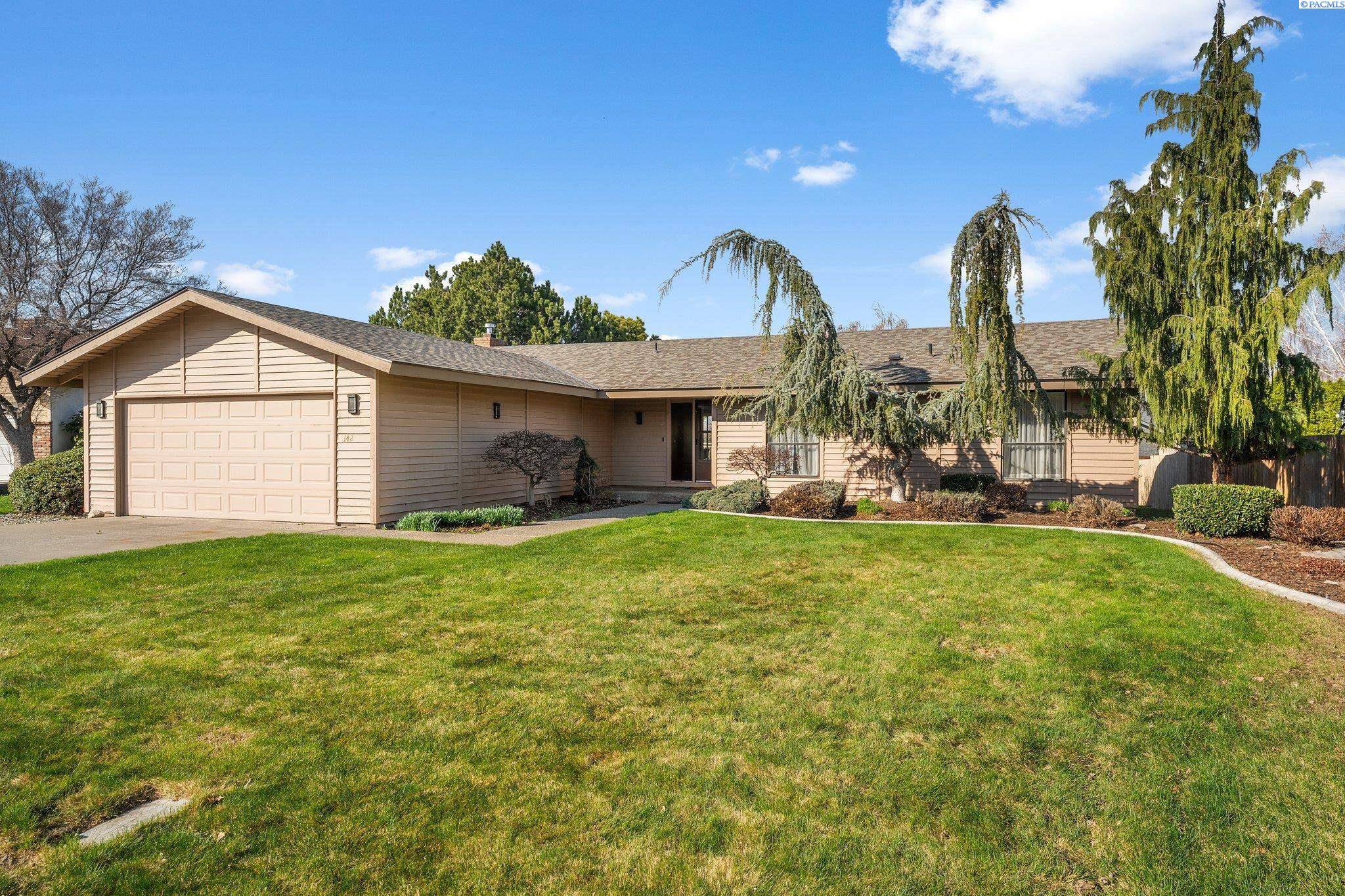 Richland, WA 99352,142 Pinetree Ln