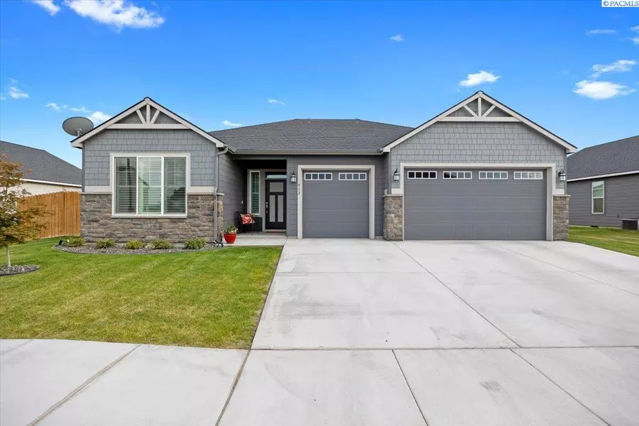 412 Emerald, Grandview, WA 98930