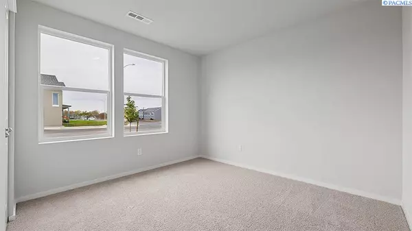 Pasco, WA 99301,11304 Dunsmuir