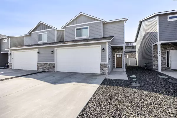 510 Bedrock Loop, West Richland, WA 99353