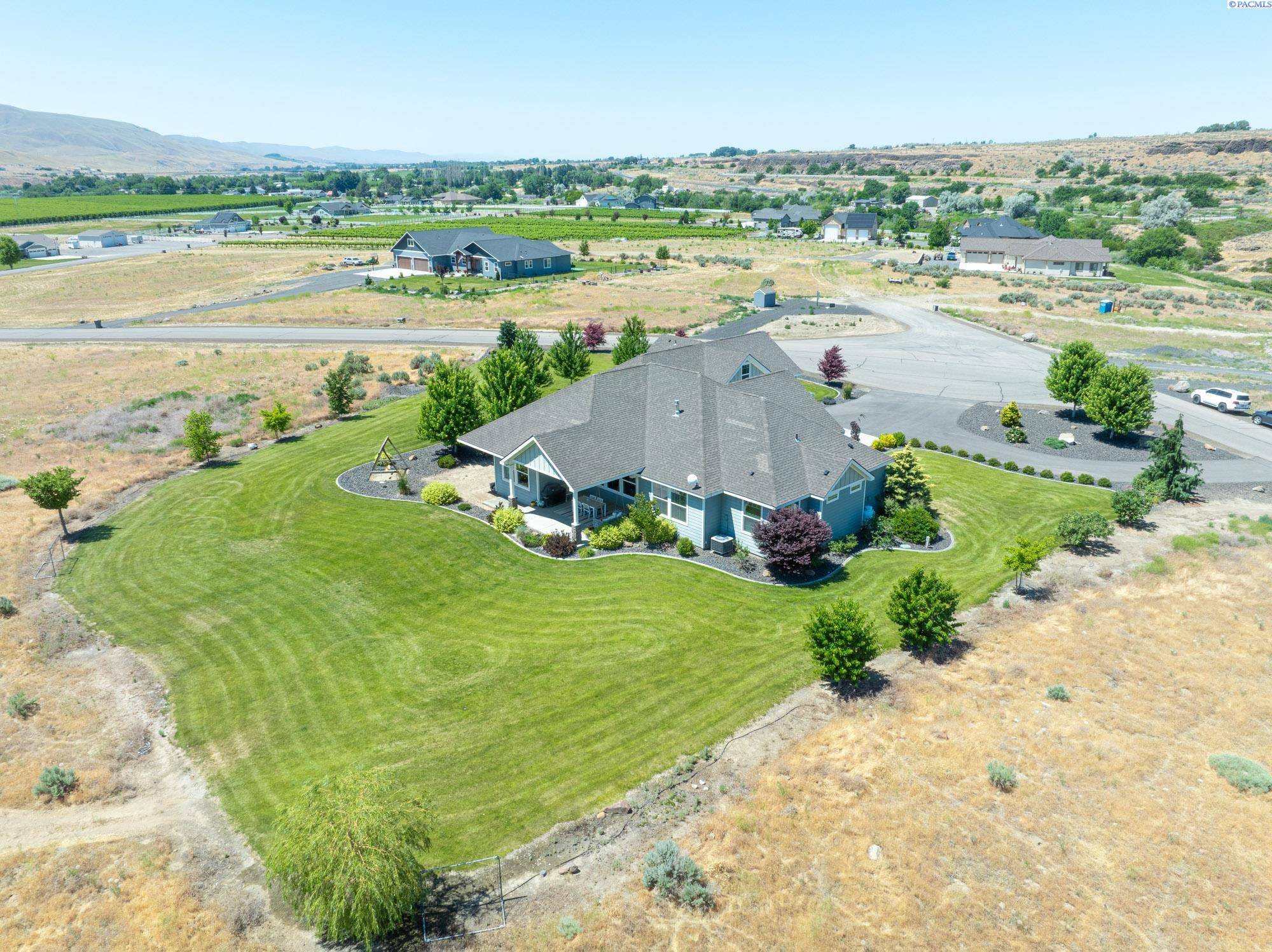 Prosser, WA 99350,26705 N Salmon Run Pr Nw