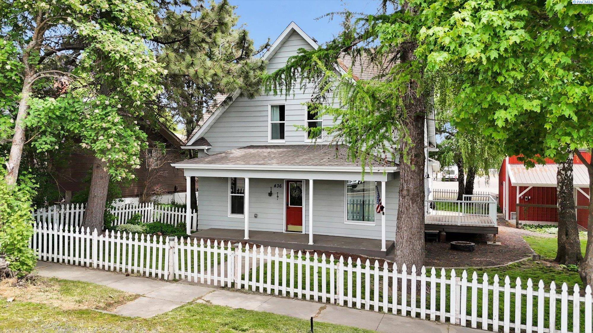 Tekoa, WA 99033,436 N Washington St