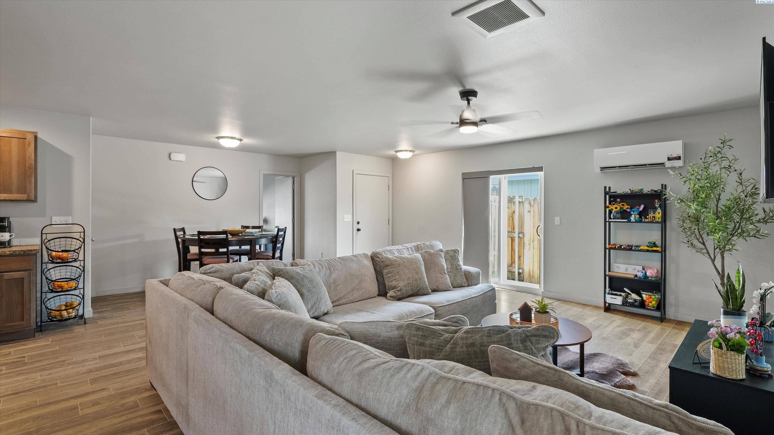 Pasco, WA 99301,520 Whitefish Ln
