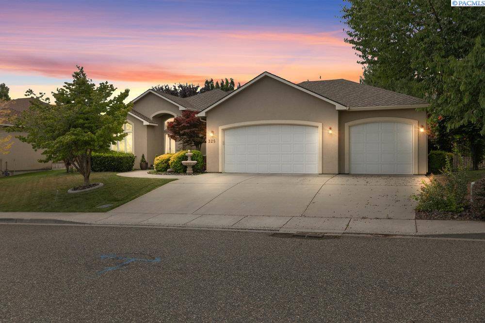 325 Falconridge St., Richland, WA 99352