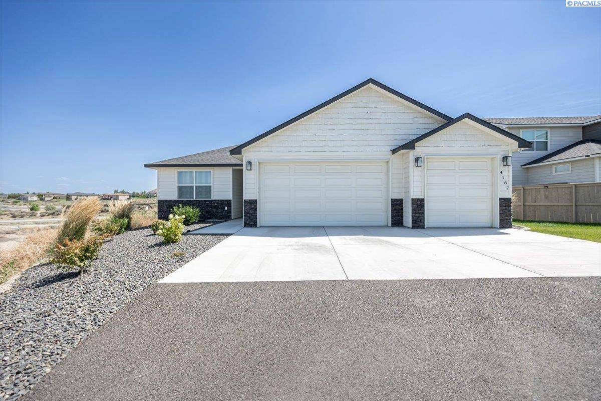 4187 Cowlitz Blvd, Richland, WA 99352