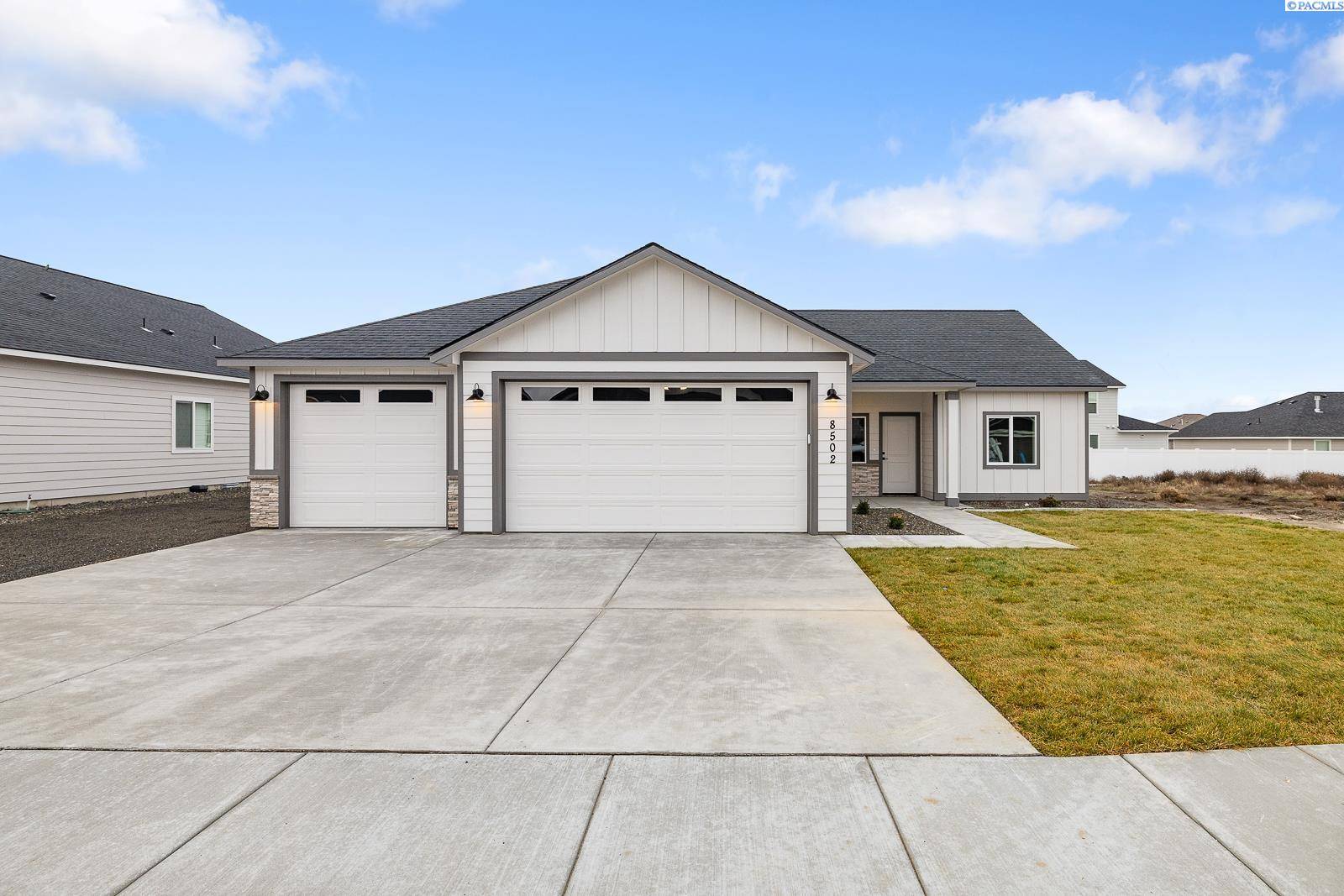 8502 Ashen Drive, Pasco, WA 99301