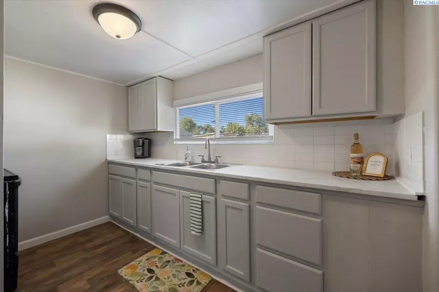 502 Abbot St., Richland, WA 99352