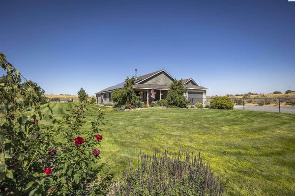 71405 N 129 Pr Ne, Benton City, WA 99320