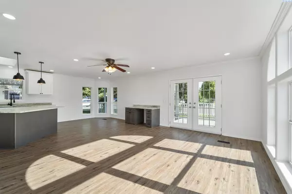 Pasco, WA 99301,2713 W Bonneville St