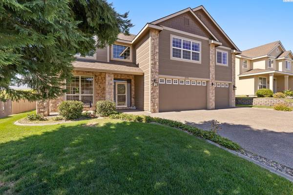 2793 Sawgrass Loop, Richland, WA 99354